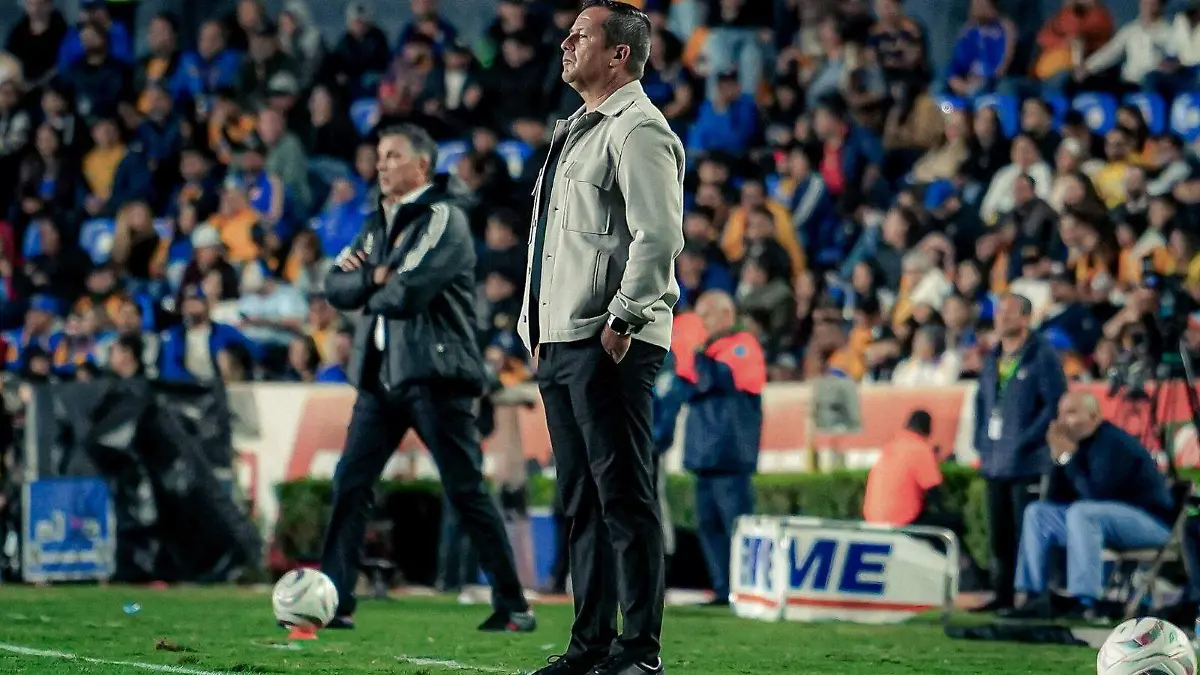 Ricardo Carbajal, entrenado del Puebla FC  Cortesía Club Puebla